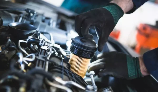 portada-reparaciones-de-coche-que-no-precisan-mecanico.jpg